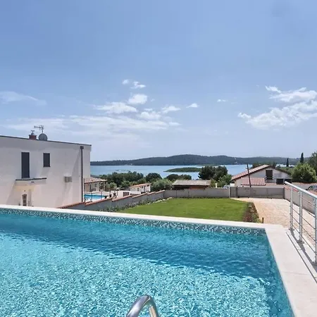 Villa Serenity Vila Pomer