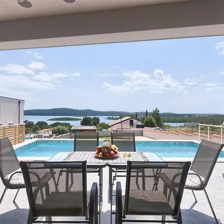 Villa Serenity
